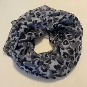 Authentic Coach Grey and Black Cheetah Infinity Scarf. One size.